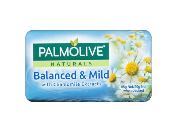 Palmolive Naturals Bar Soap Balanced & Mild Chamomile Extracts 4 Pack