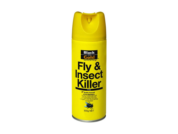 Black & Gold Fly Spray Pine 300g