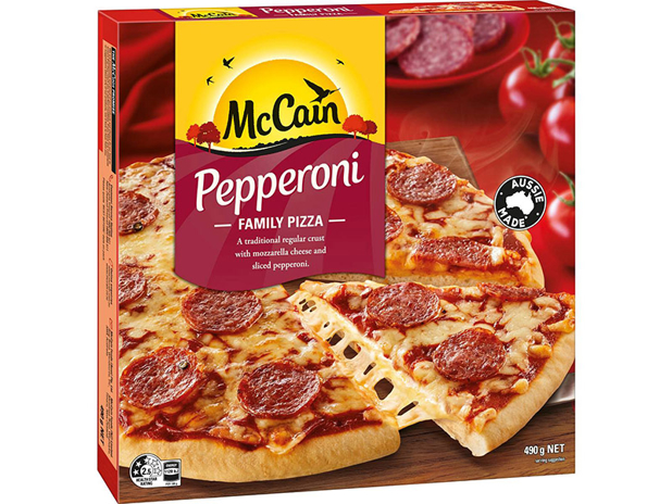 McCain Pizza Pepperoni Family Size 490g